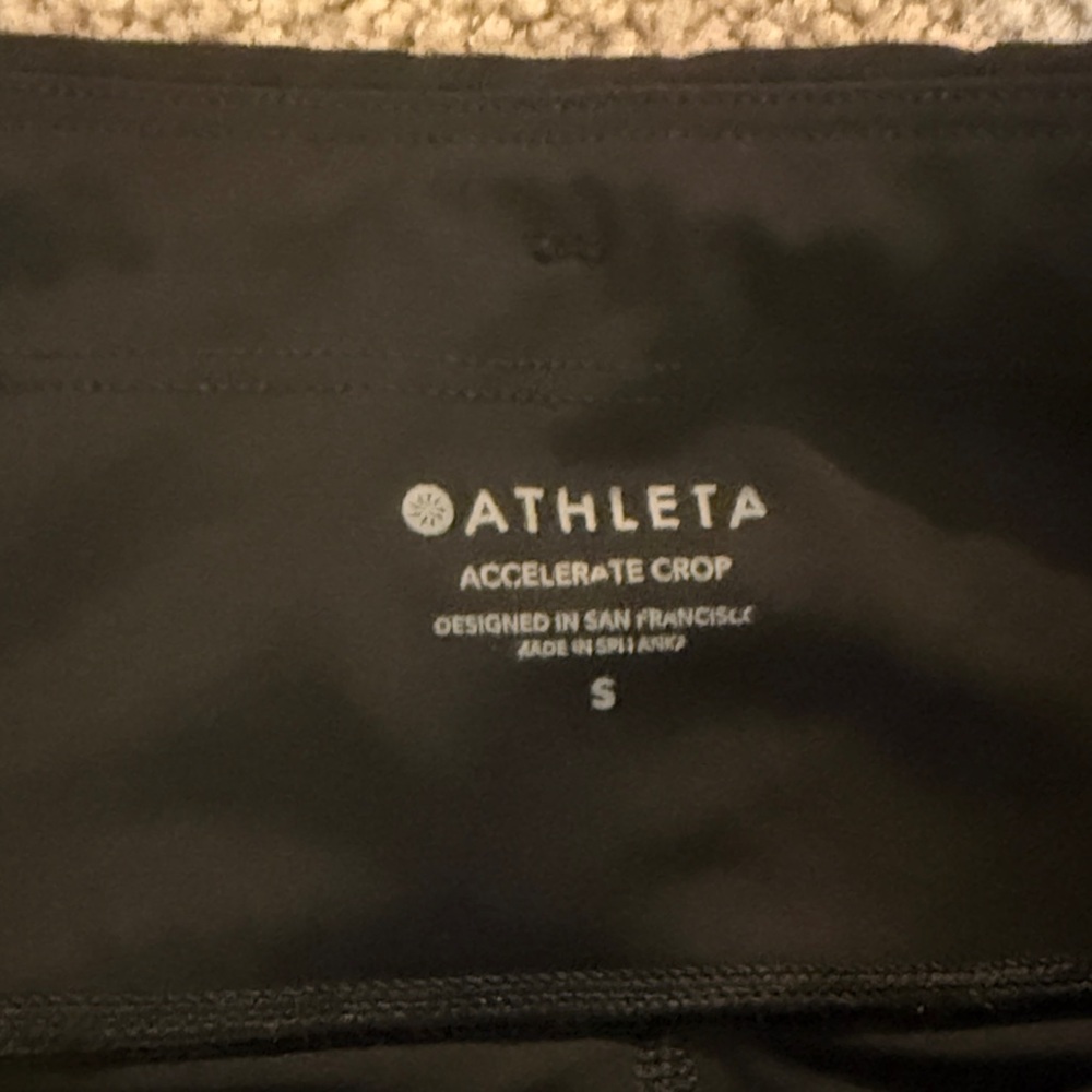 Athleta Accelerate Crop Leggings - Picture 3 of 3